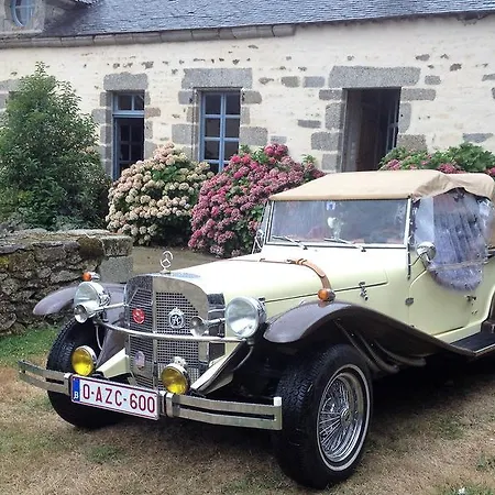 Chateau De La Chasse-guerre