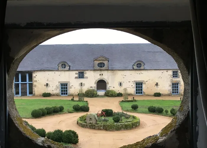 B&B Chateau De La Chasse-guerre Hardanges