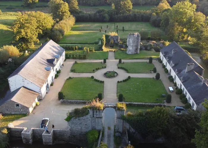 B&B Chateau De La Chasse-guerre *