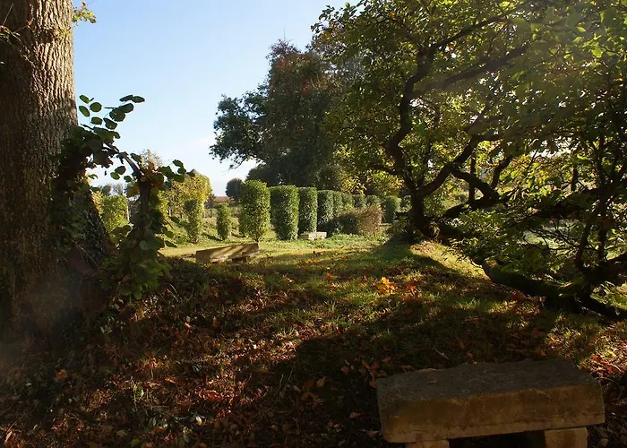 B&B Chateau De La Chasse-guerre *